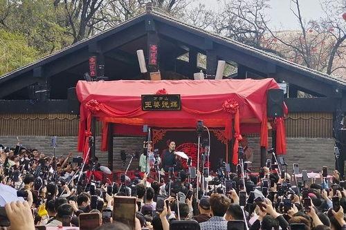 开封王婆最新爆料事件,揭秘娱乐圈惊人内幕